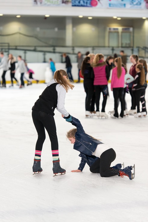 helping-hand-ice-skating - Billingham Forum
